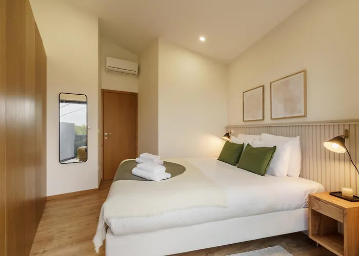 The Station By Minho's Guest